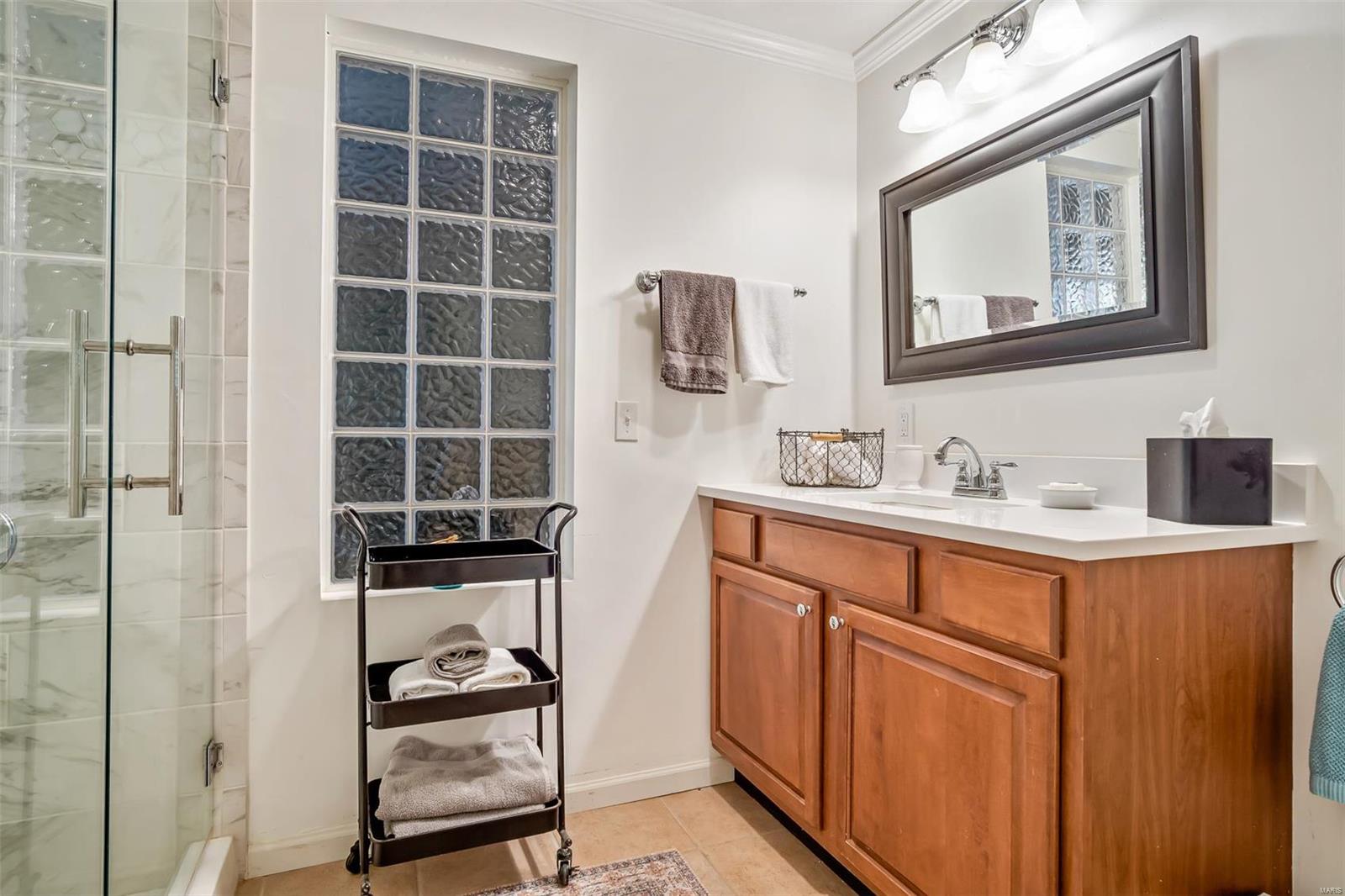 1716 10th Fairway Drive