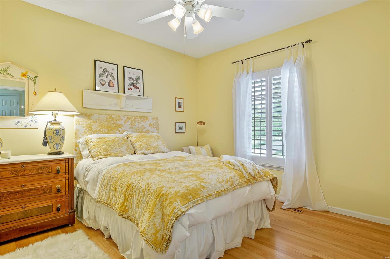 1716 10th Fairway Drive