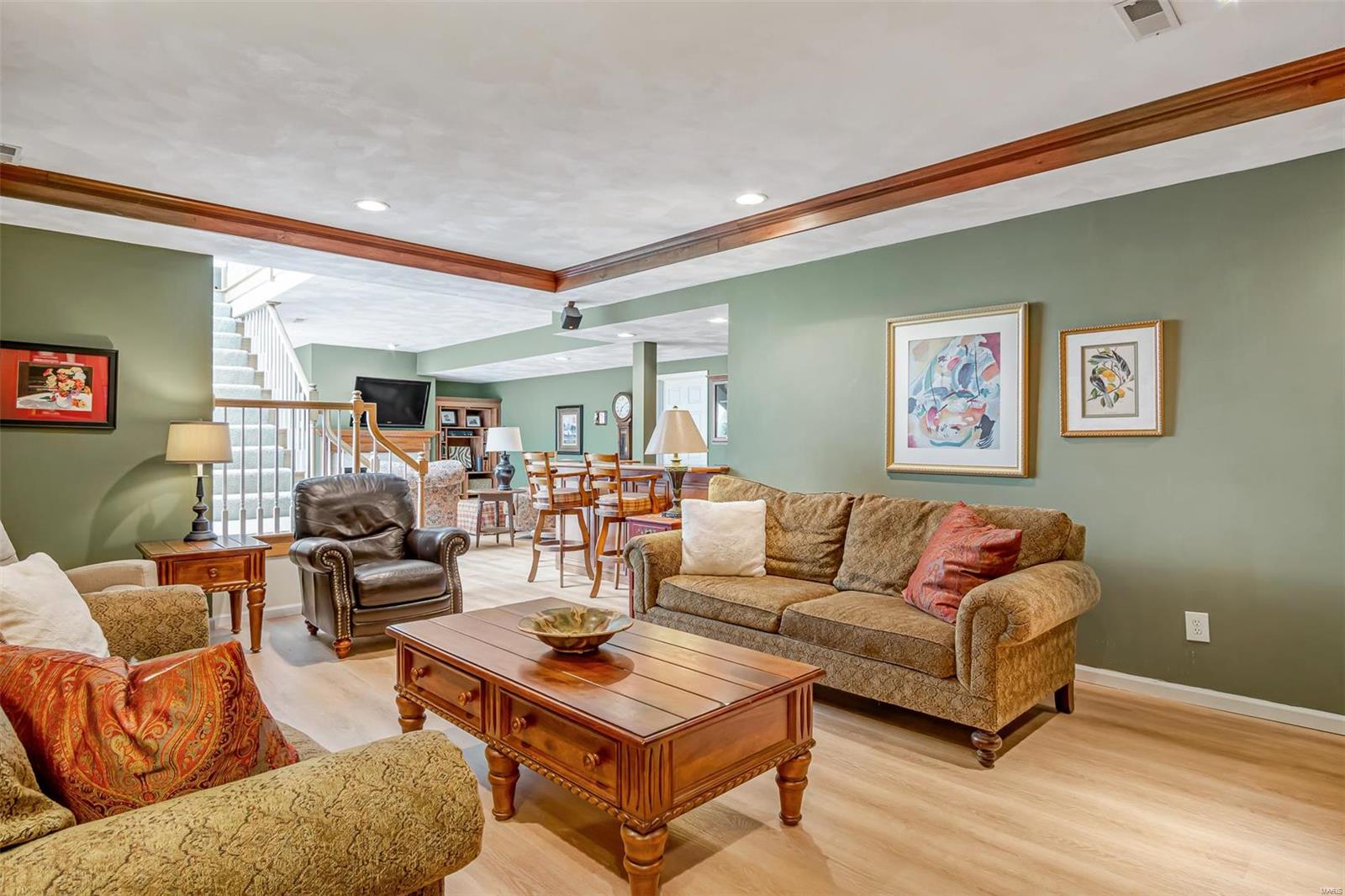 1716 10th Fairway Drive