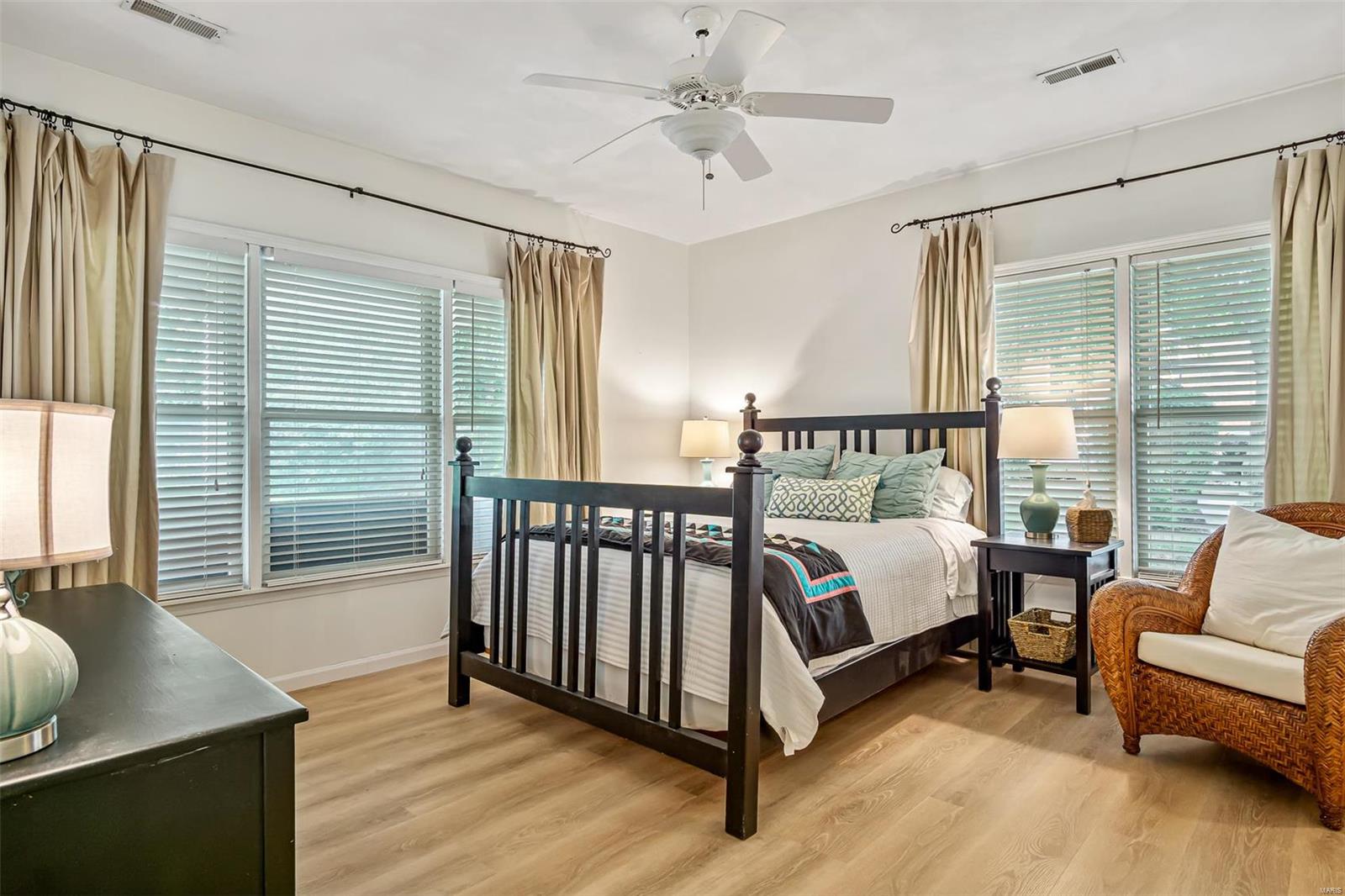 1716 10th Fairway Drive