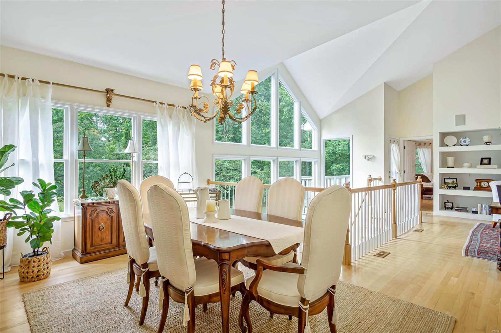 1716 10th Fairway Drive