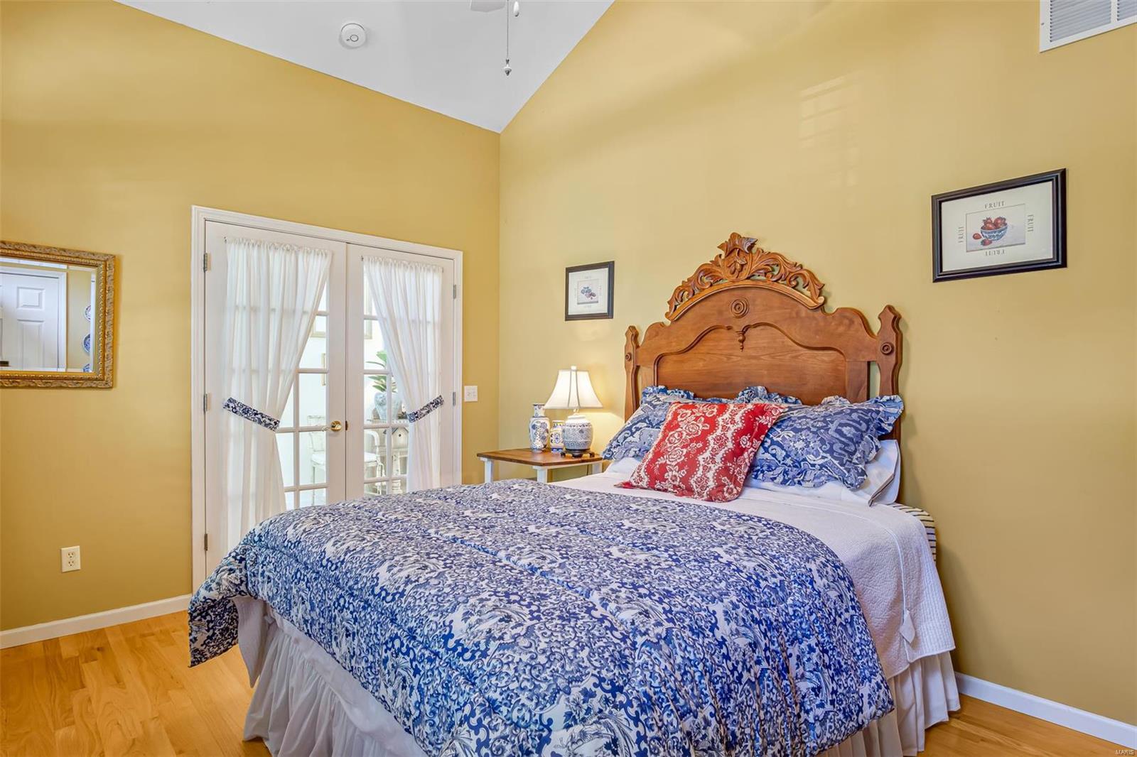 1716 10th Fairway Drive