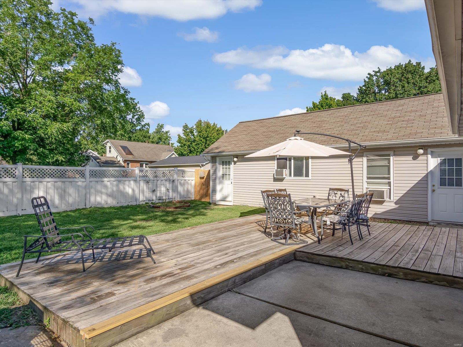 519 N Kaempfe Street