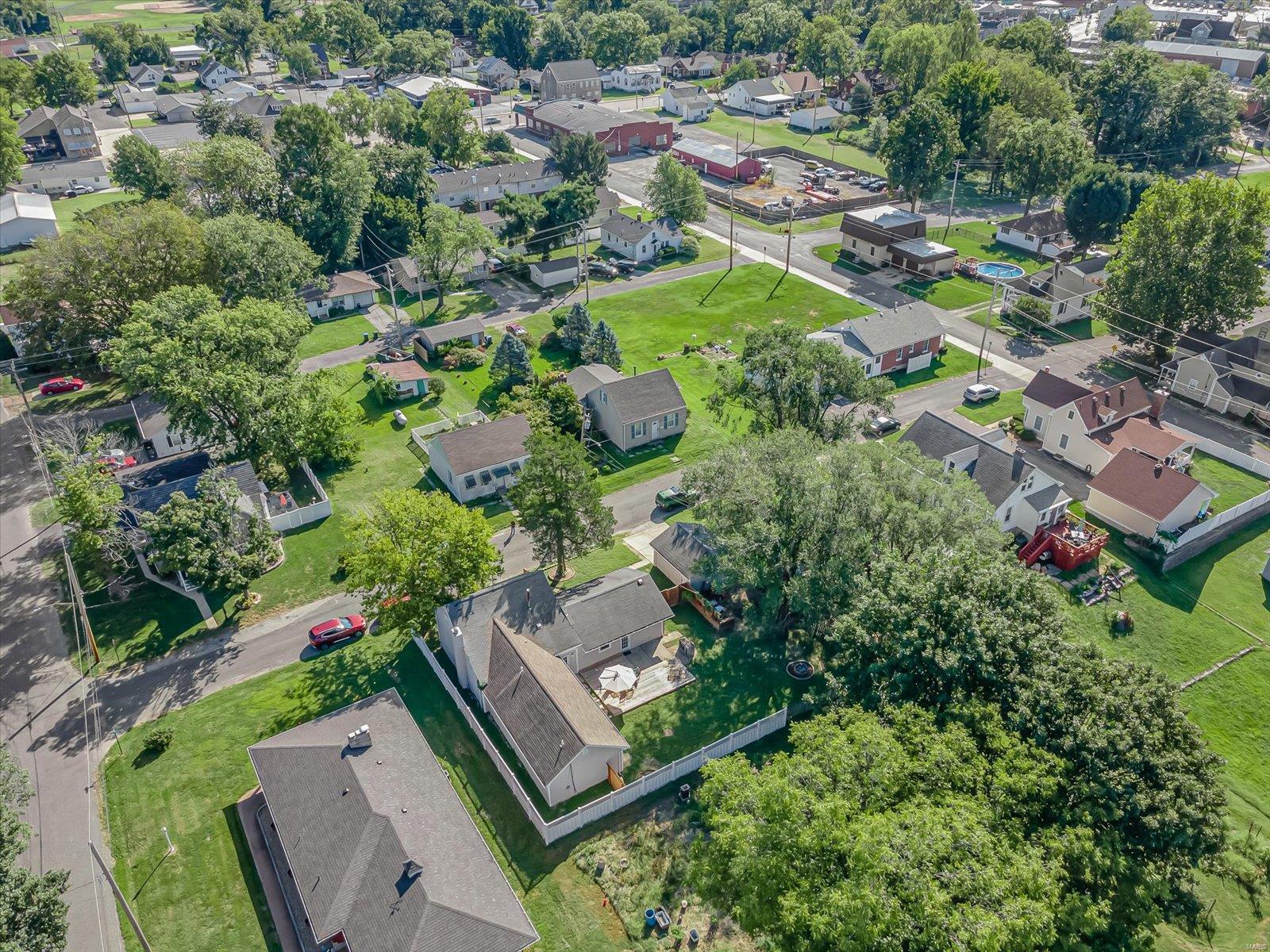 519 N Kaempfe Street