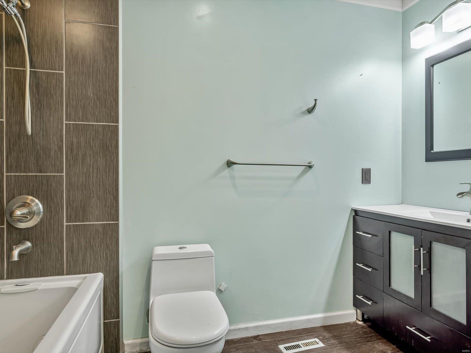 519 N Kaempfe Street