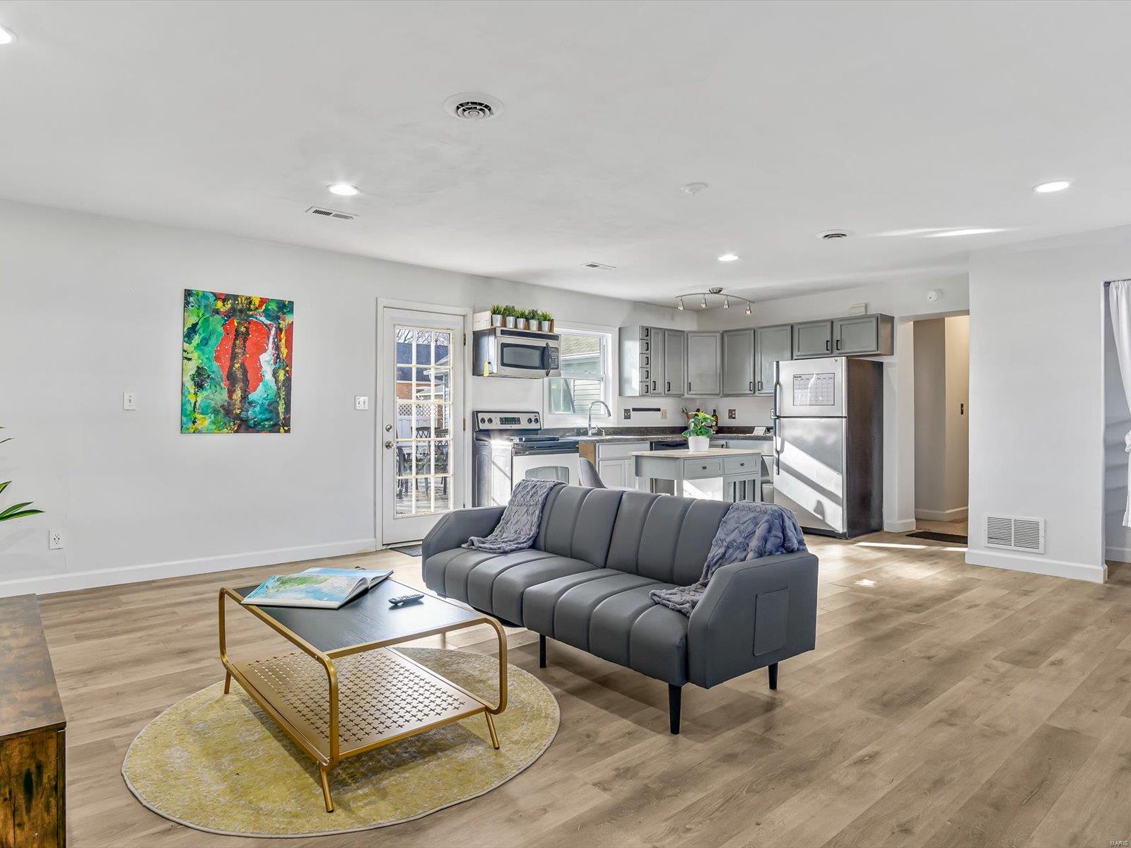 519 N Kaempfe Street