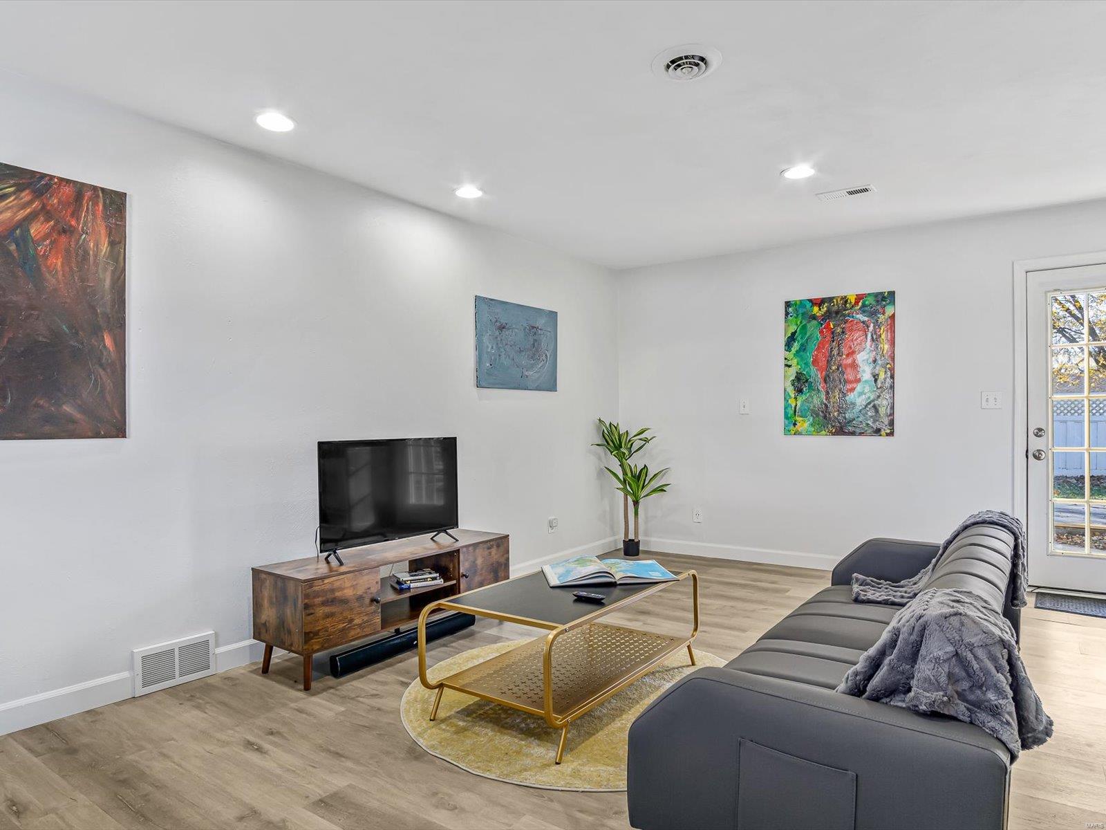 519 N Kaempfe Street