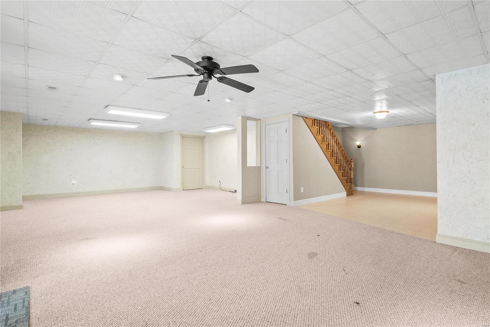 1401 Ridge View Court