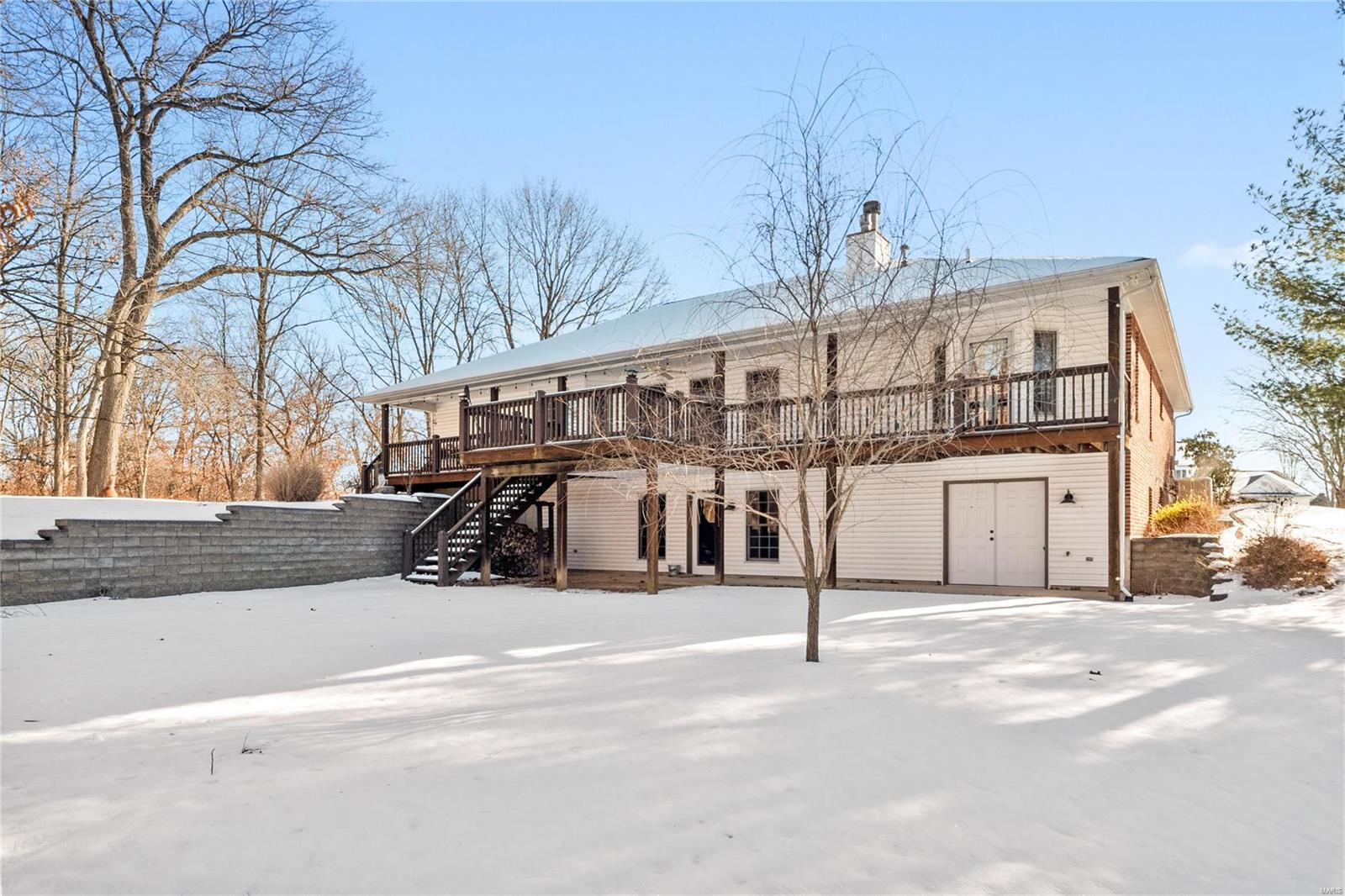 1401 Ridge View Court