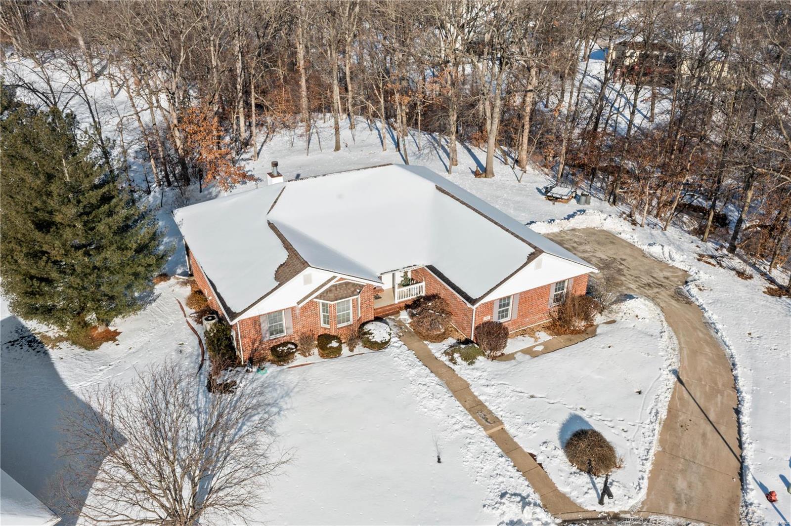 1401 Ridge View Court