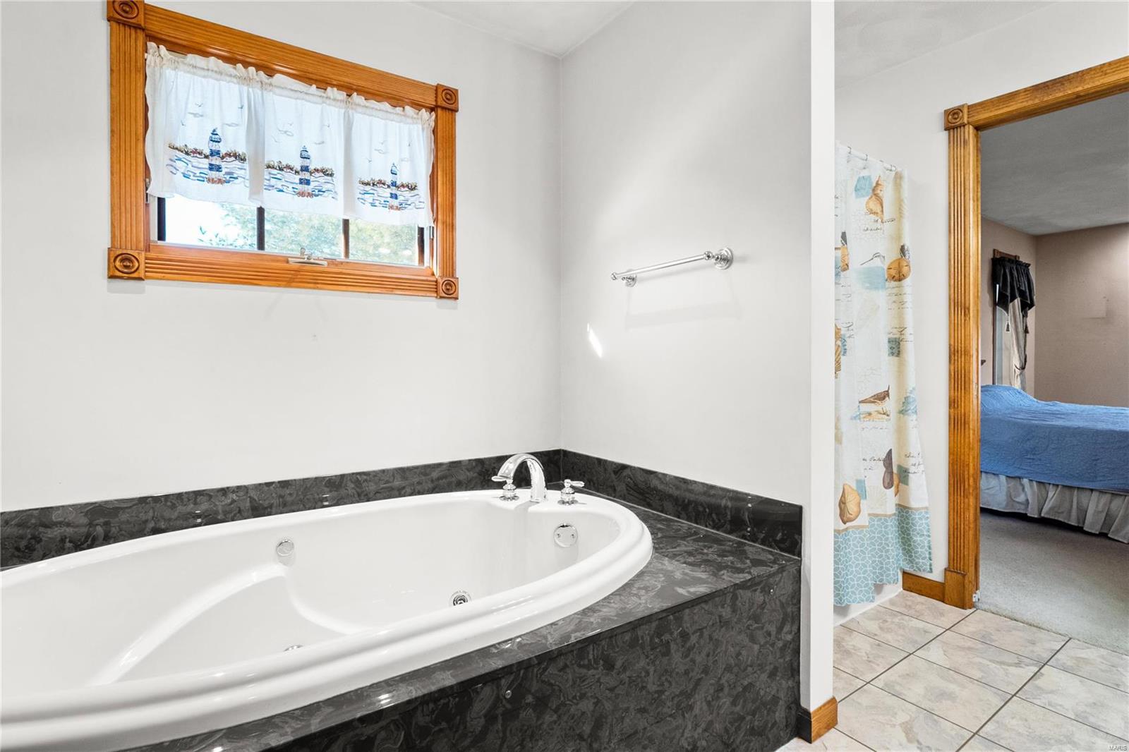 1401 Ridge View Court