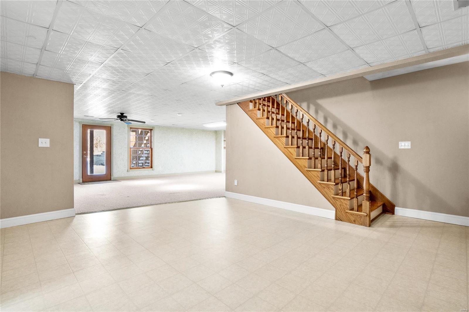 1401 Ridge View Court