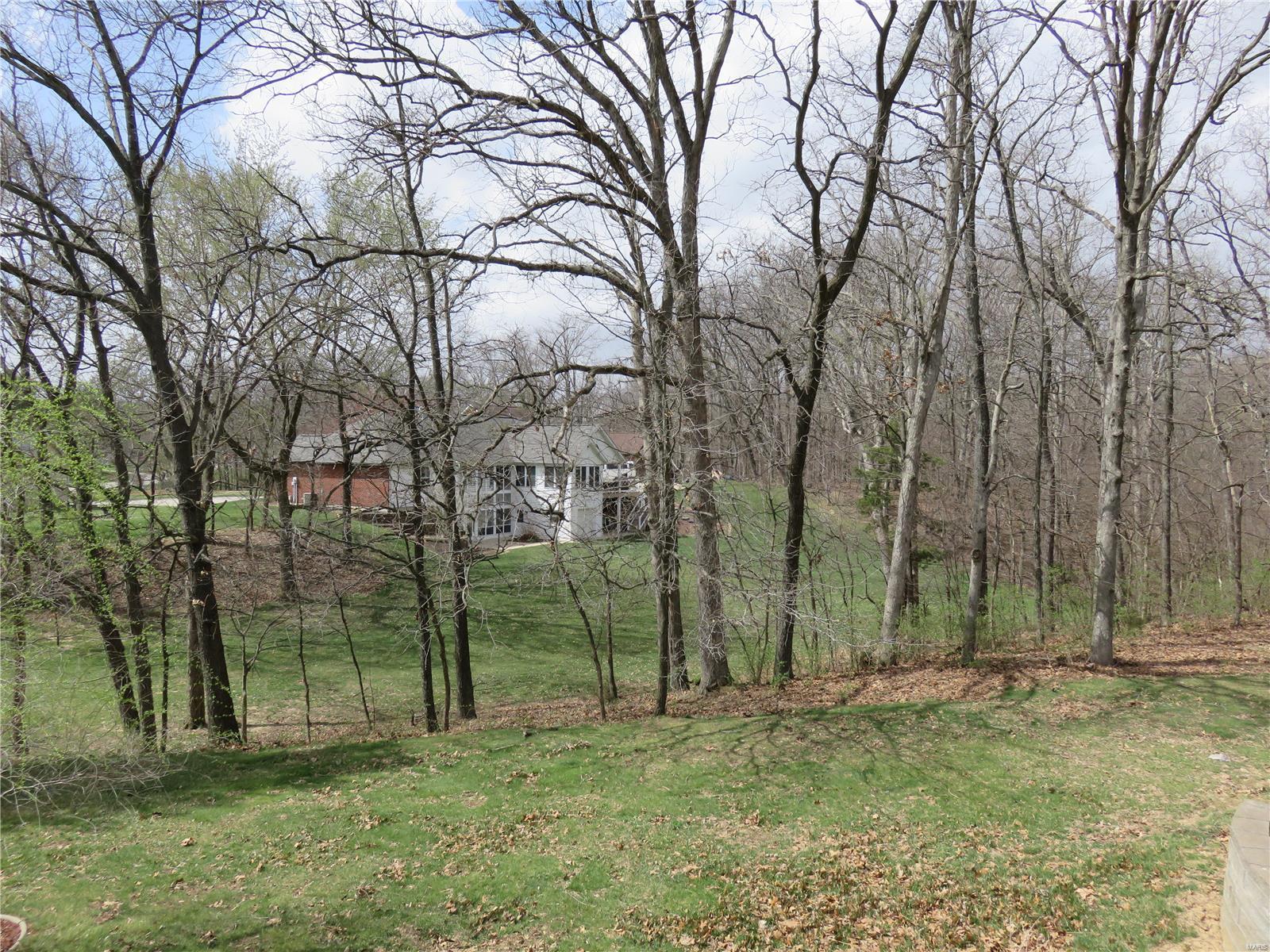 1401 Ridge View Court