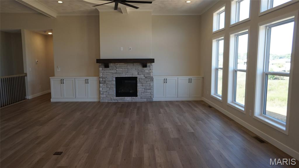 335 Jenny Court