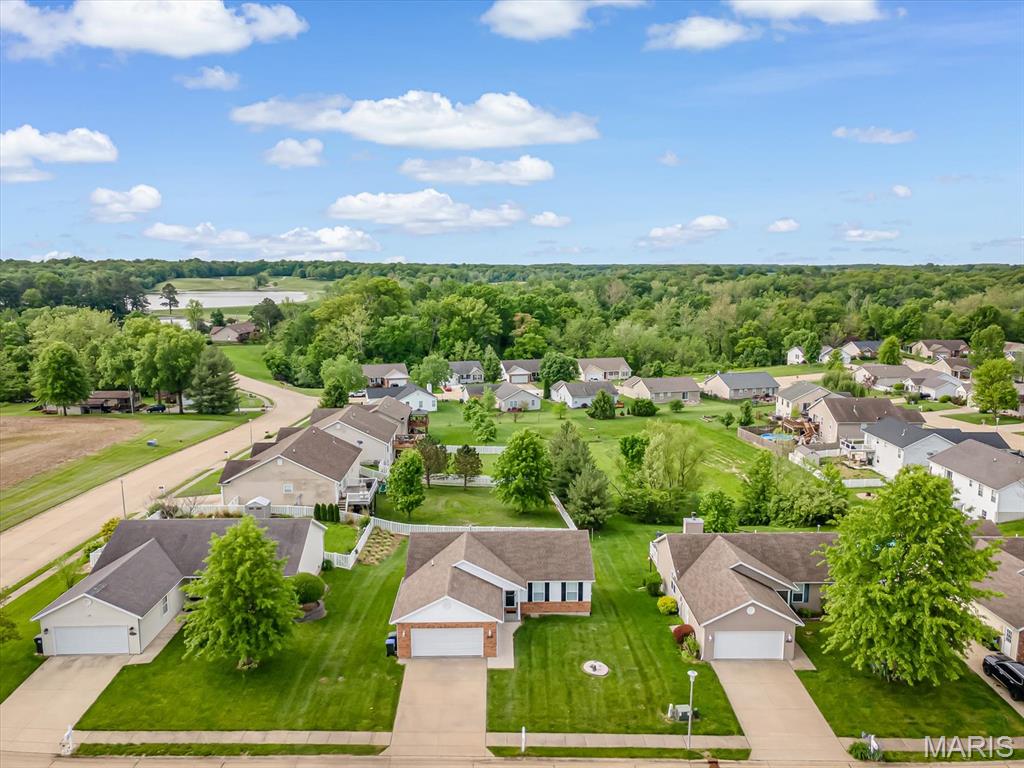 1004 Cottonwood Lane