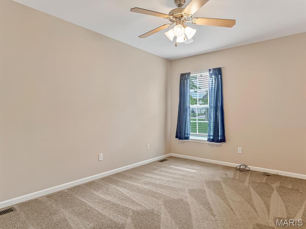 1004 Cottonwood Lane