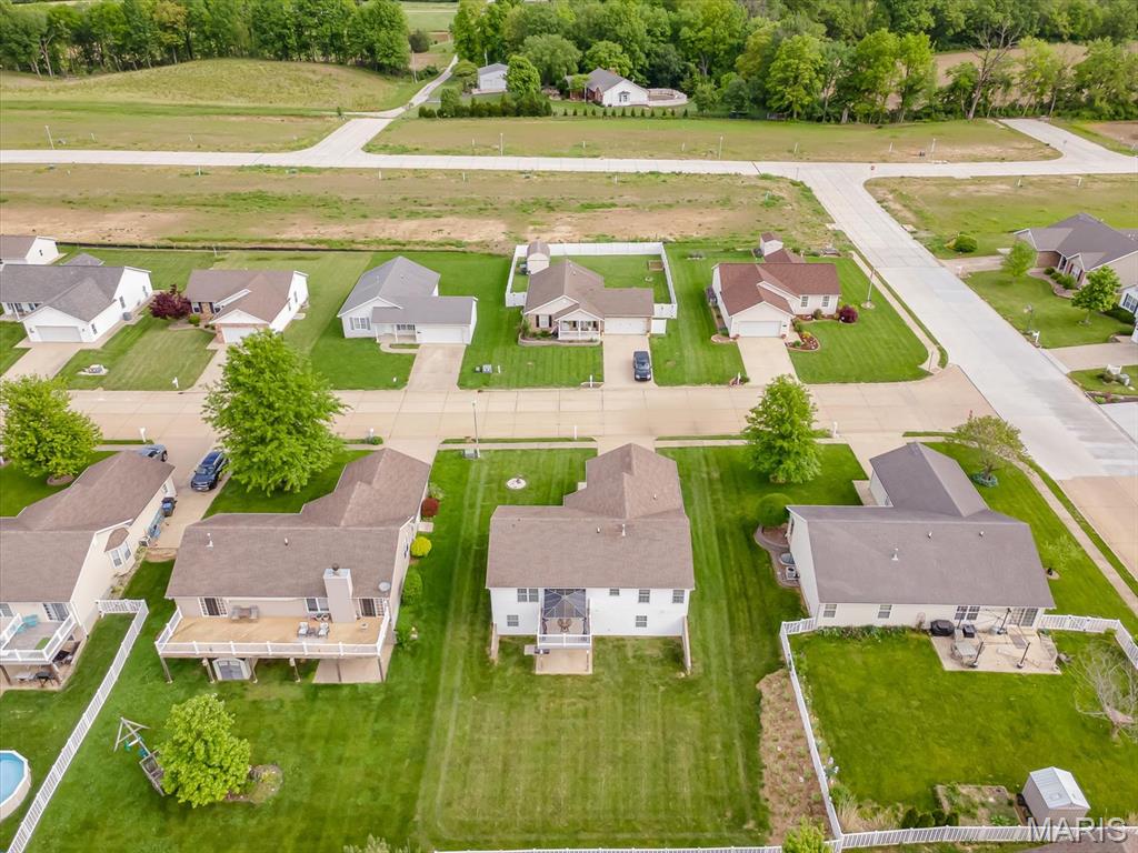 1004 Cottonwood Lane