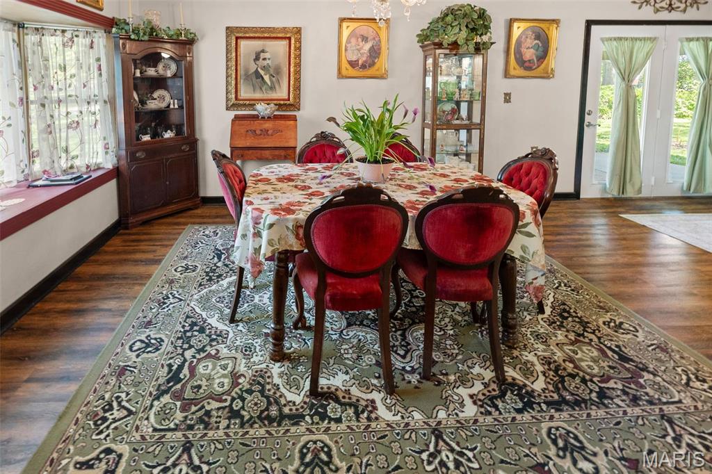 407 East Mill Street