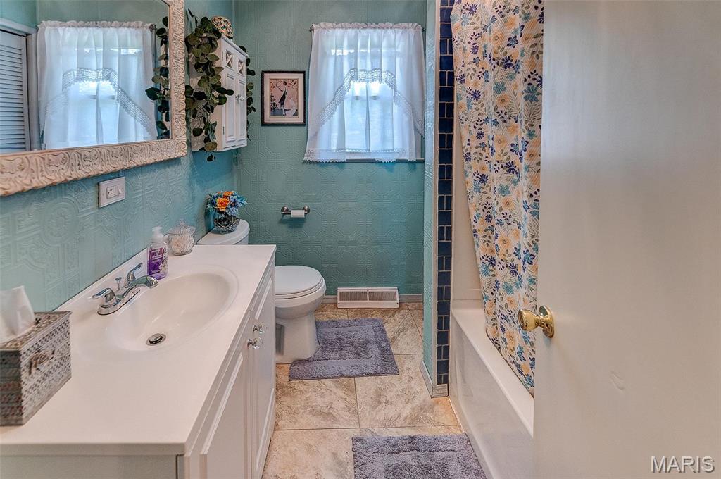 407 East Mill Street