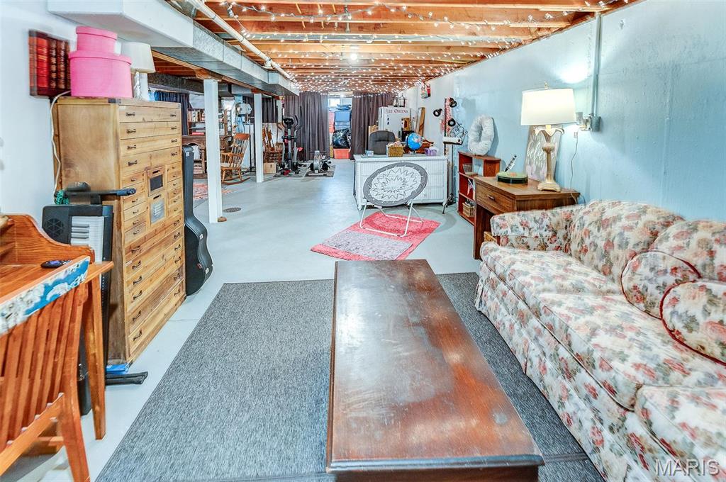 407 East Mill Street