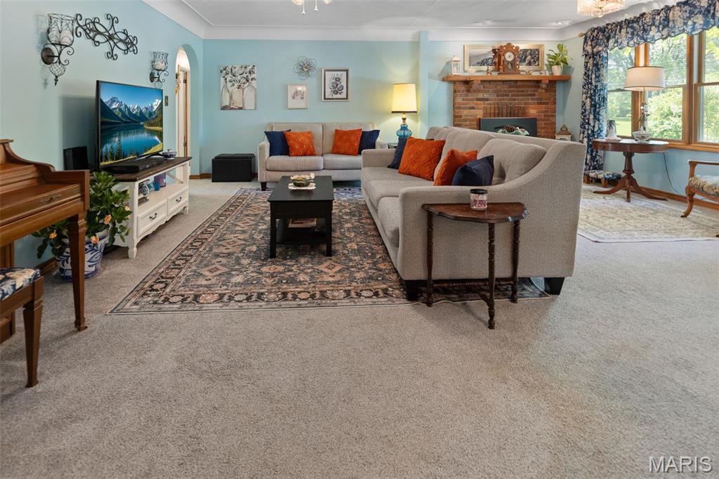 407 East Mill Street