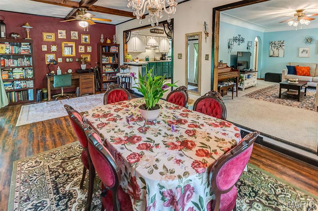 407 East Mill Street