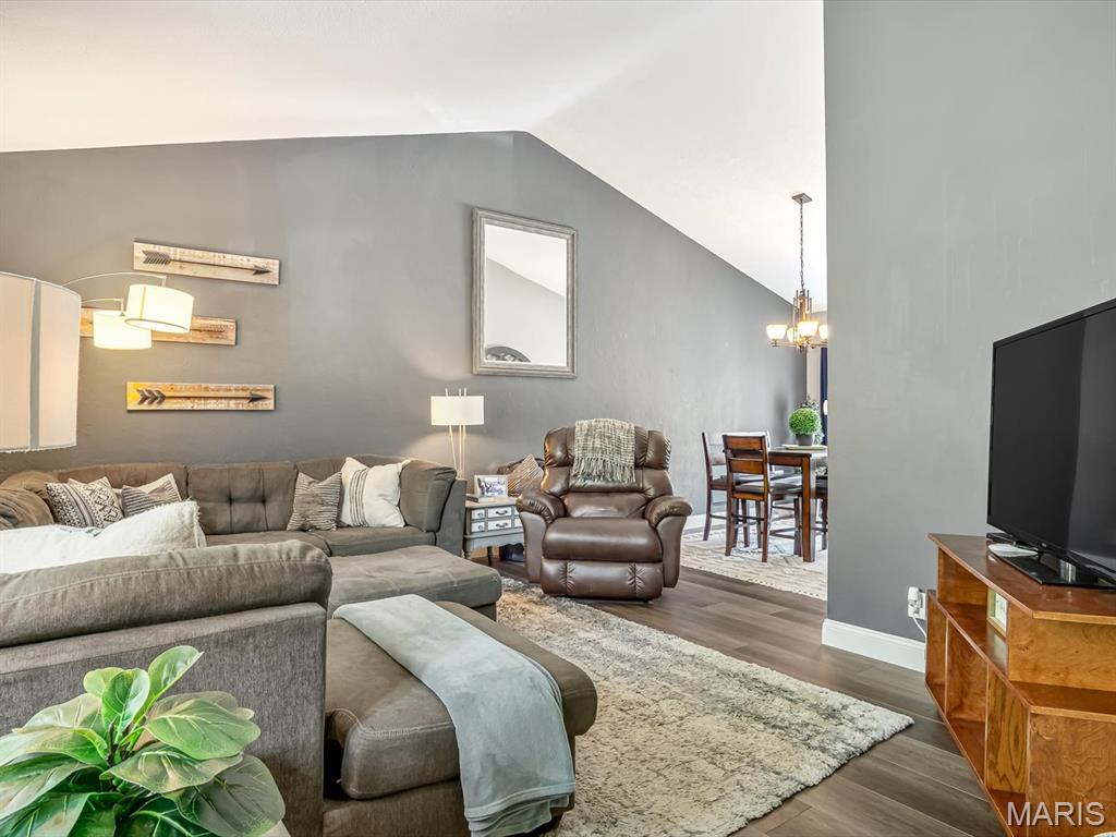 3119 Whispering Pines Drive