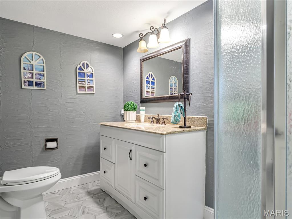 3119 Whispering Pines Drive