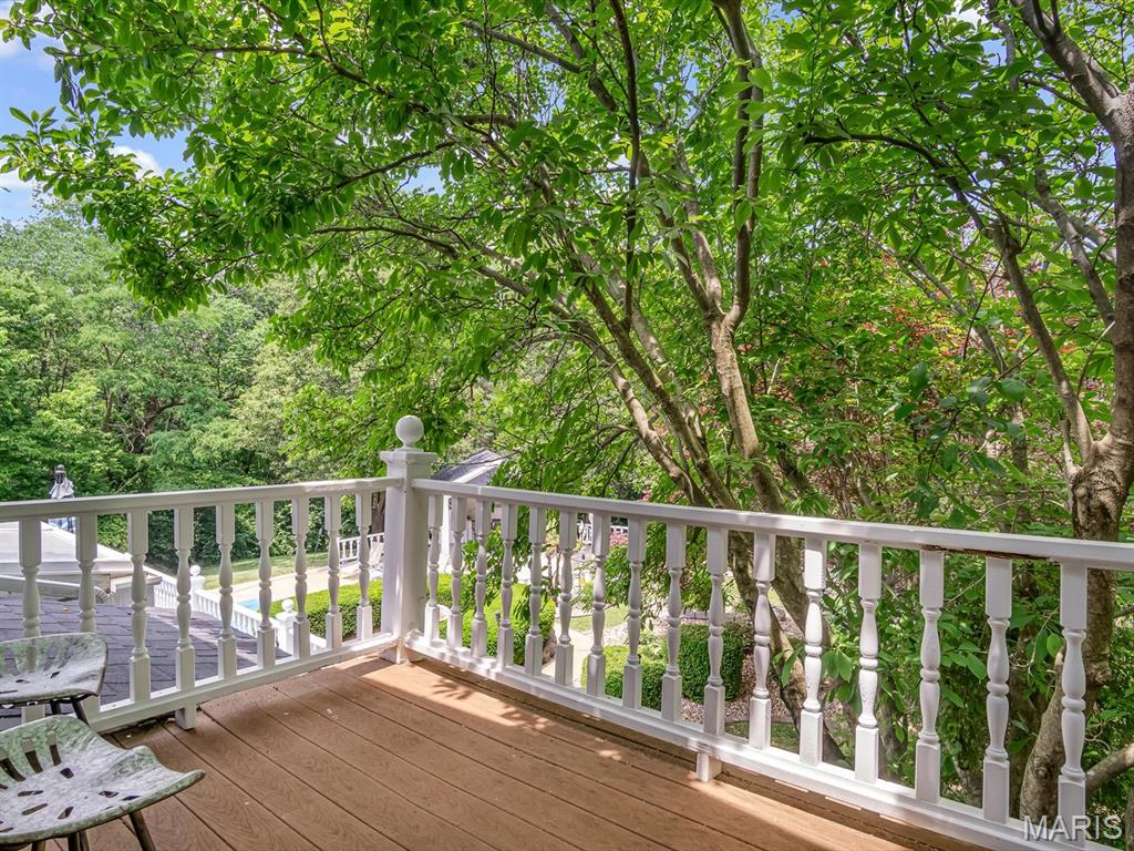 3119 Whispering Pines Drive