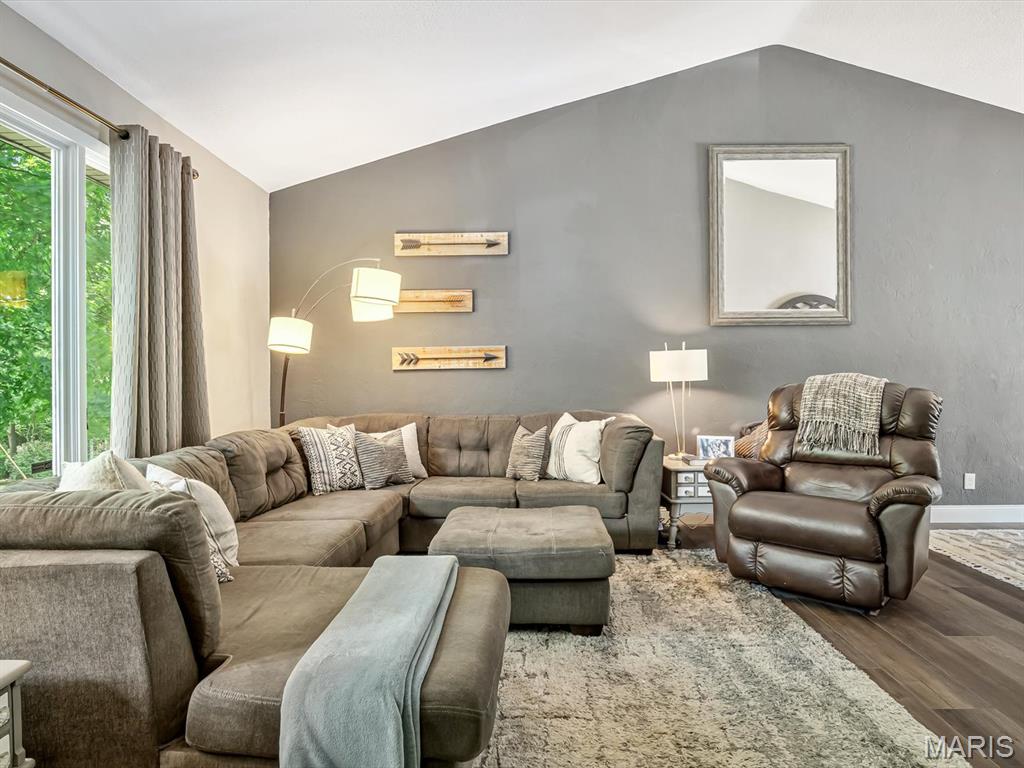 3119 Whispering Pines Drive