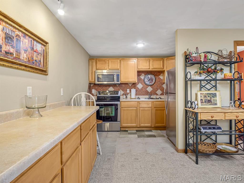 4184 Red Field Drive