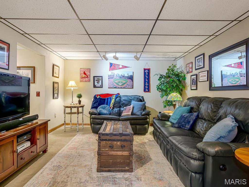 401 John Henry Street