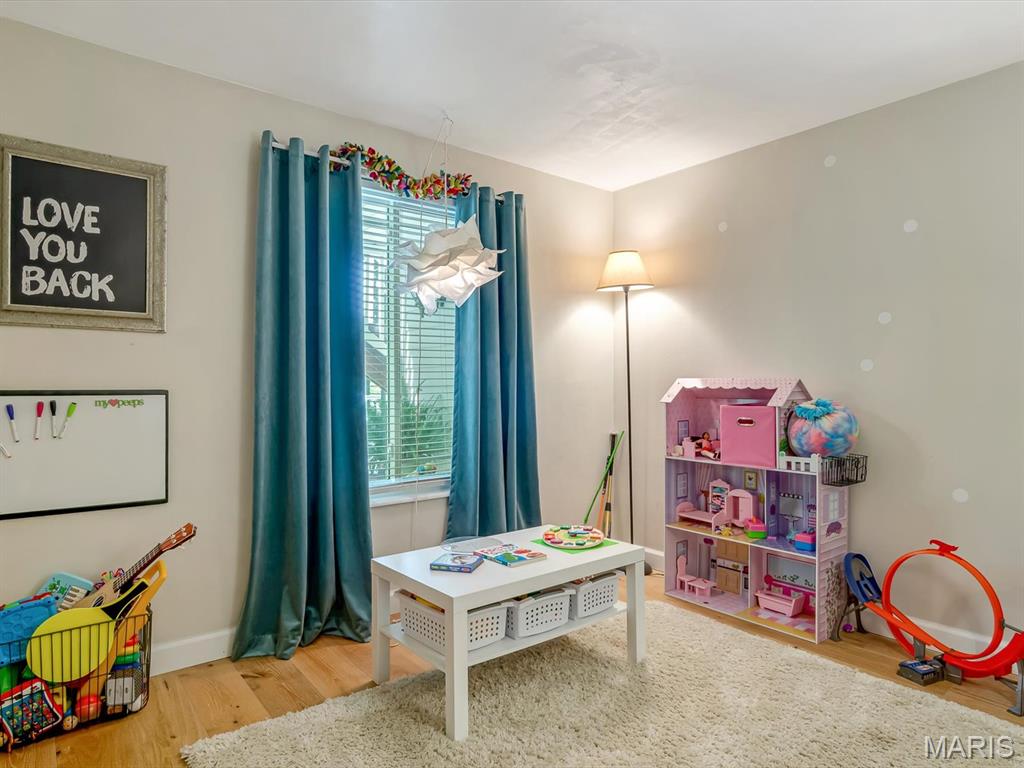 401 John Henry Street