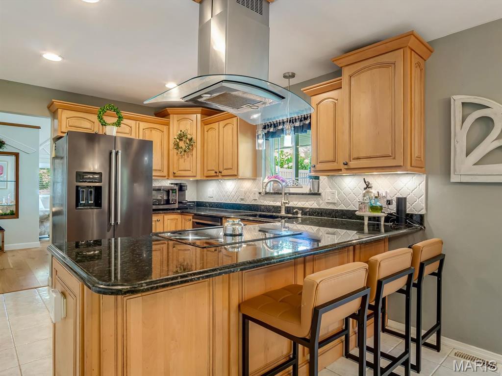 401 John Henry Street