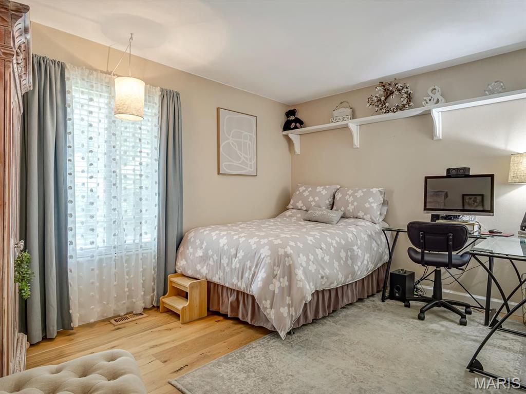 401 John Henry Street