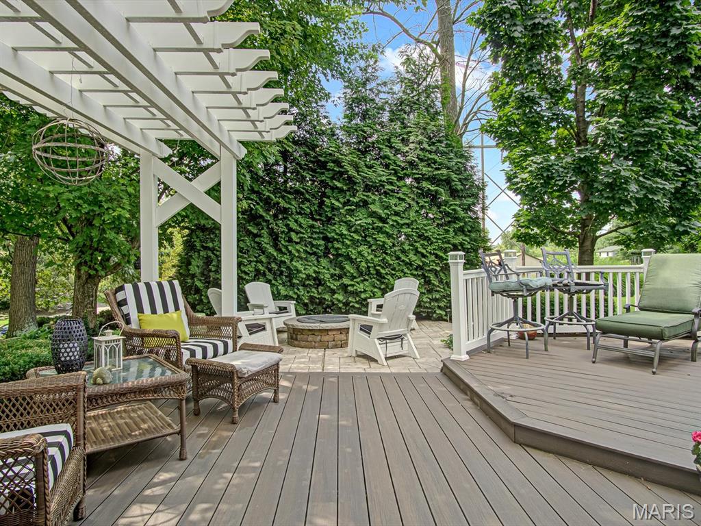 401 John Henry Street