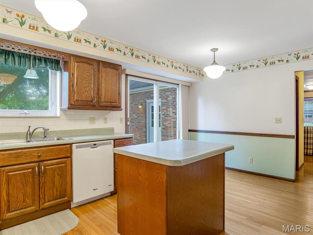 307 John Henry Street