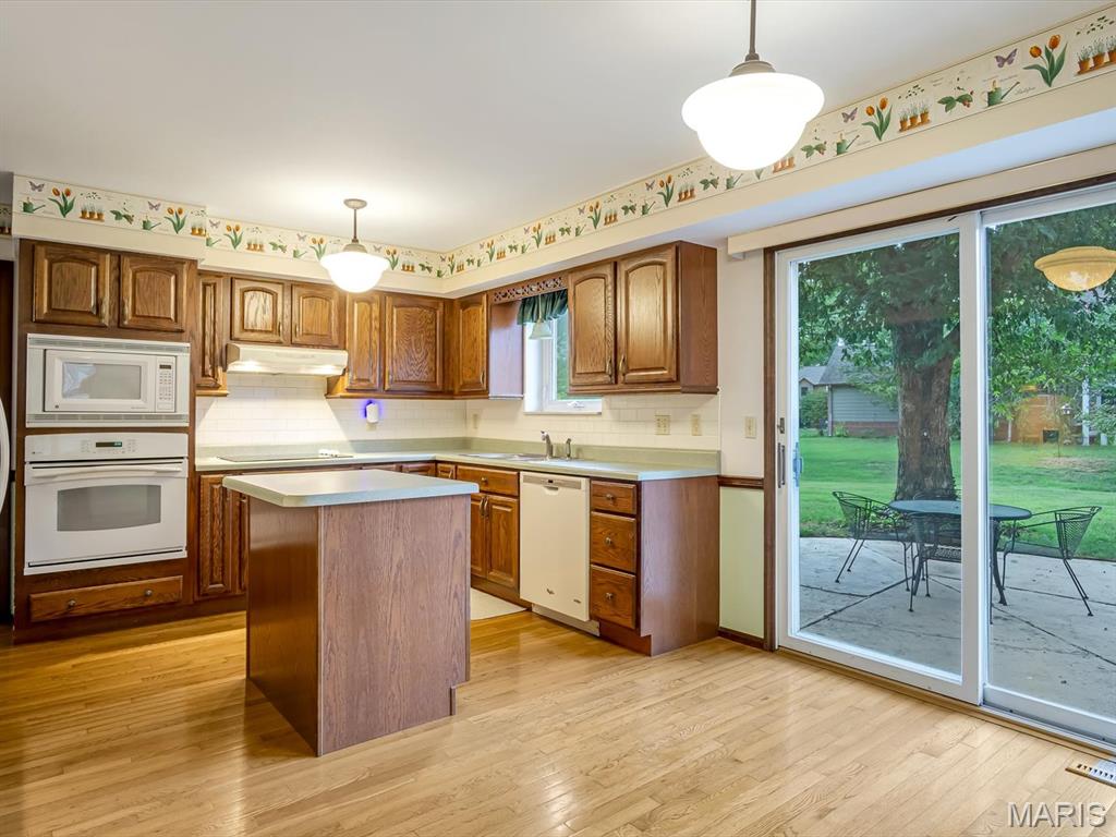 307 John Henry Street