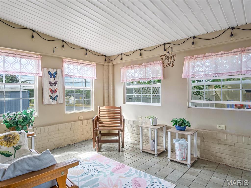 1031 S Charles Street