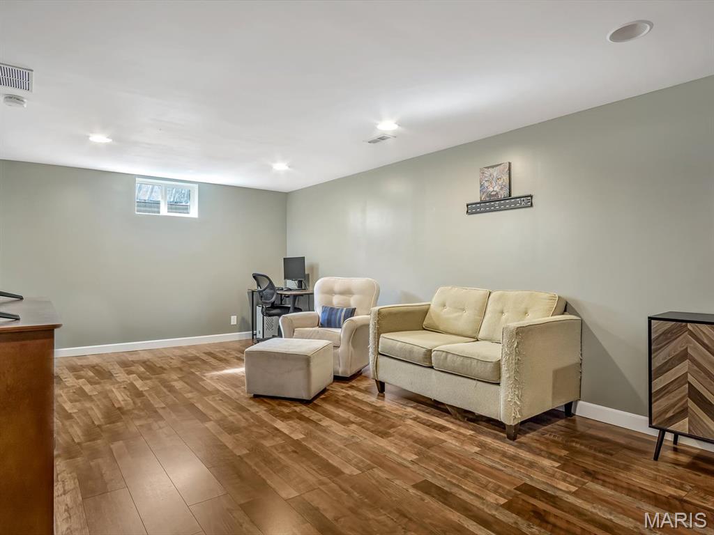 108 N Saint Johns Drive