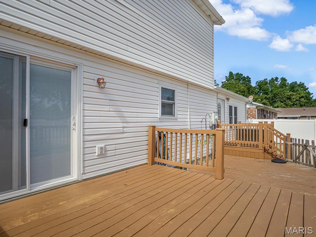 108 N Saint Johns Drive