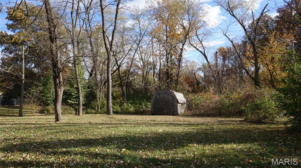 1801 Roosevelt Avenue