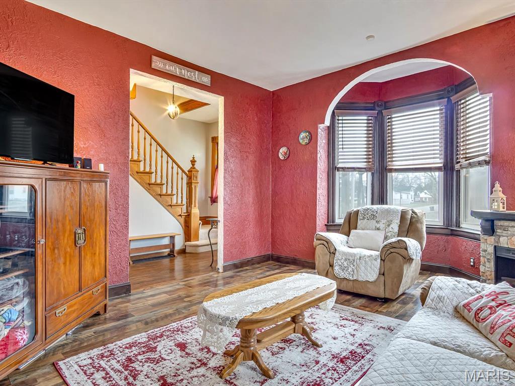 200 N Jackson Street