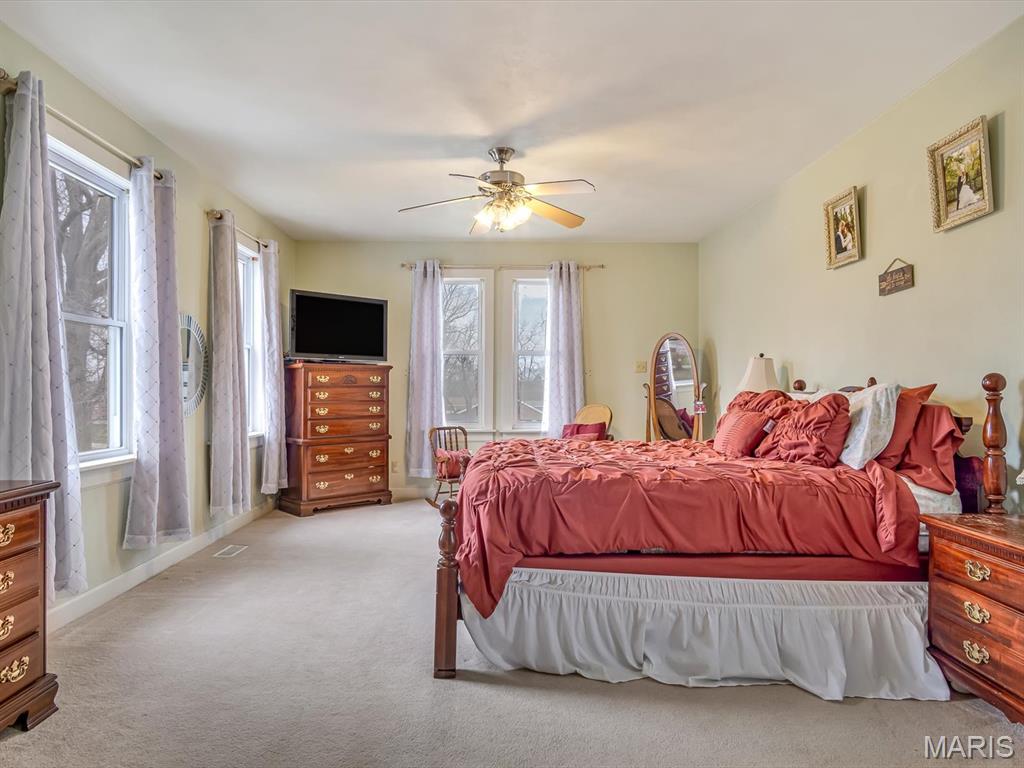 200 N Jackson Street