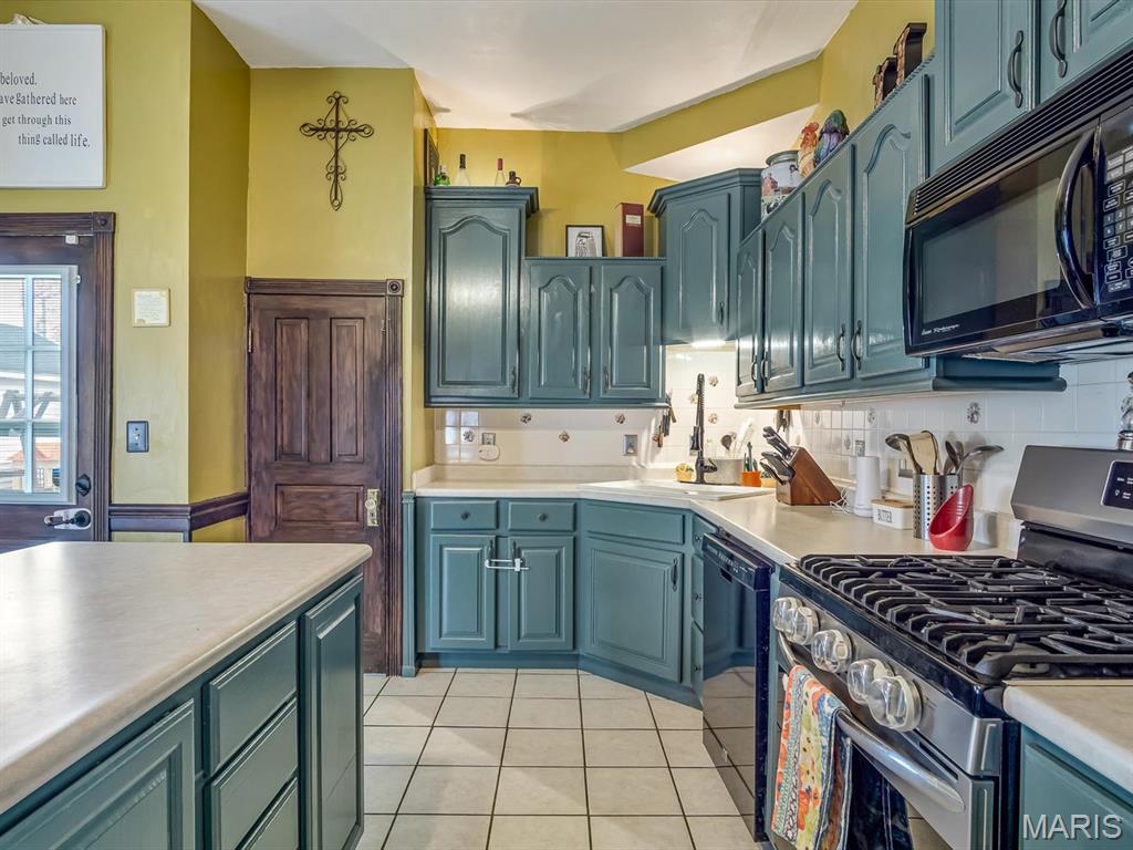 200 N Jackson Street