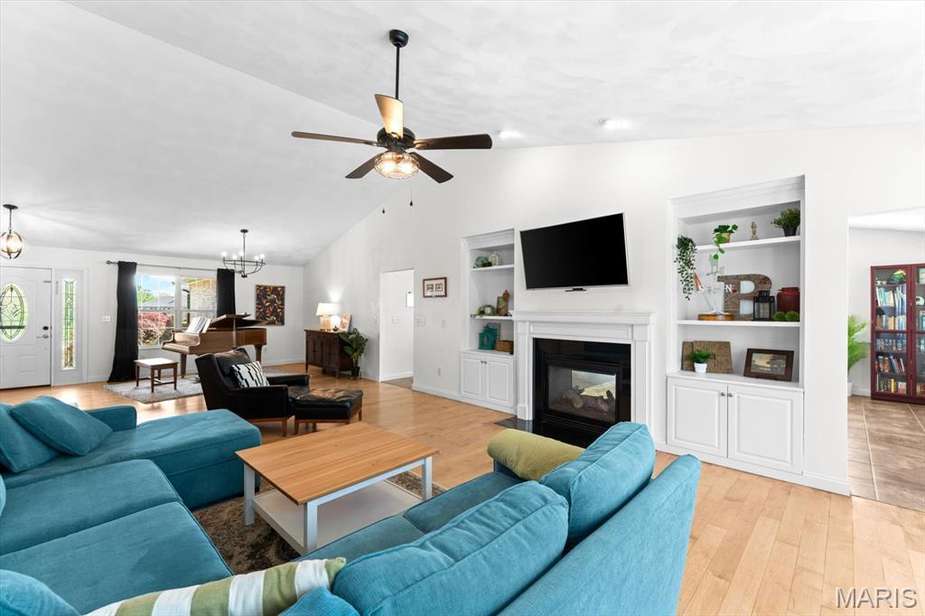 4213 Water Oak Lane