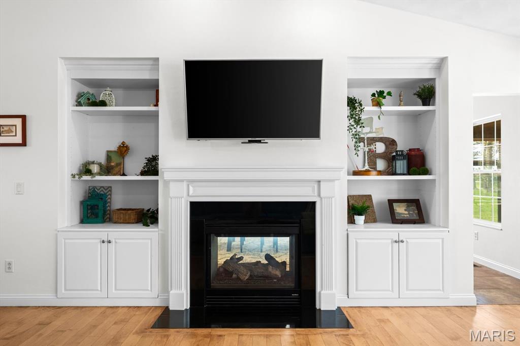 4213 Water Oak Lane