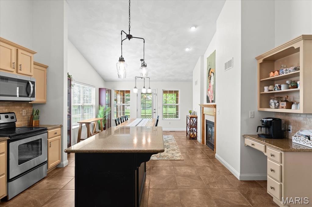 4213 Water Oak Lane