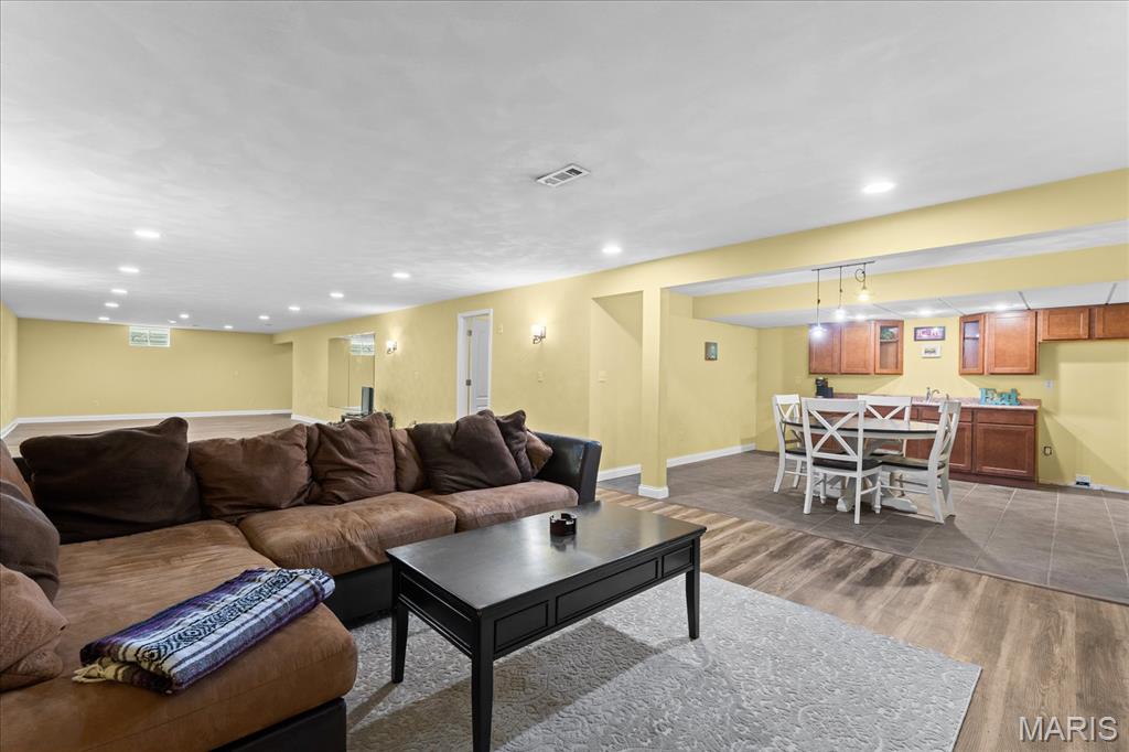4213 Water Oak Lane