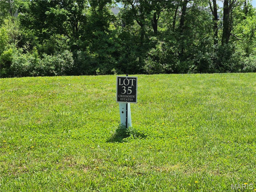 1004 Oak Creek Lane